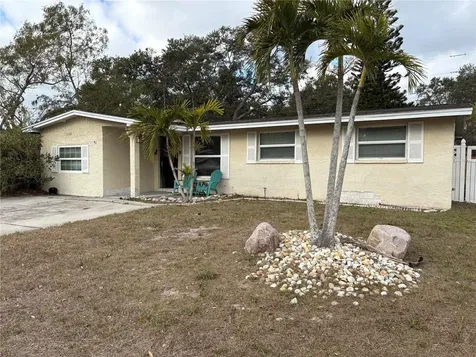 11486 92nd Street Largo FL 33773