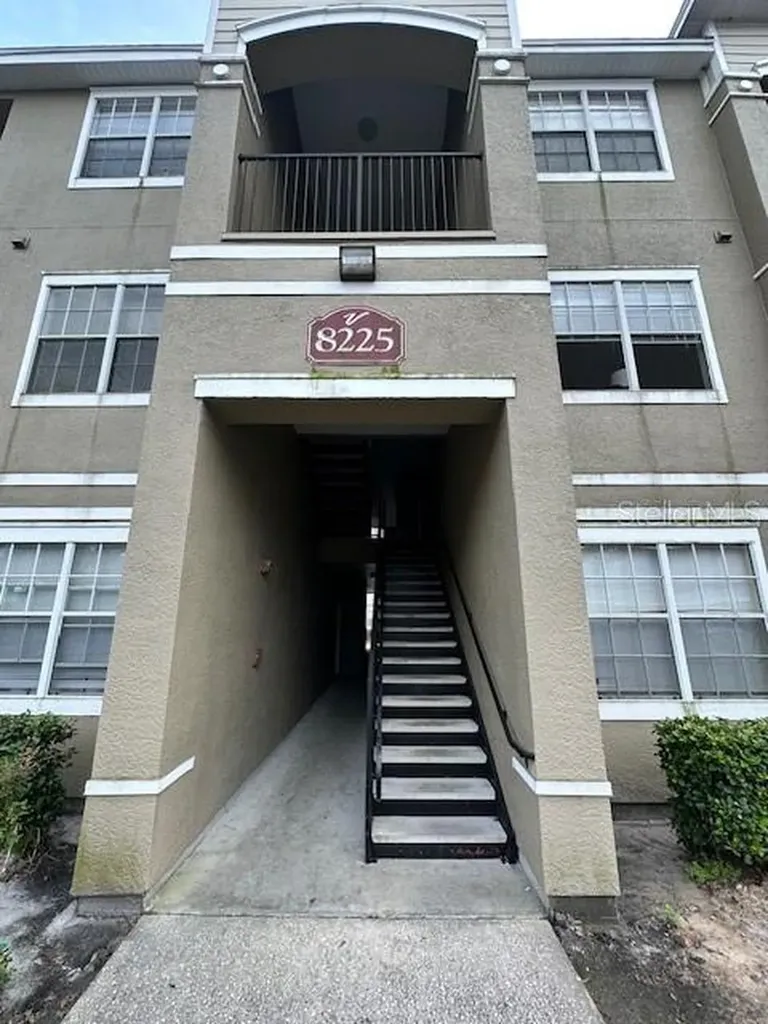 8225 Claire Ann Drive Orlando FL 32825
