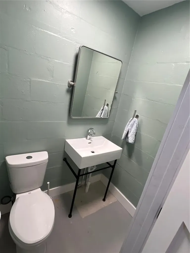 2269 Carolyn Drive Dunedin FL 34698