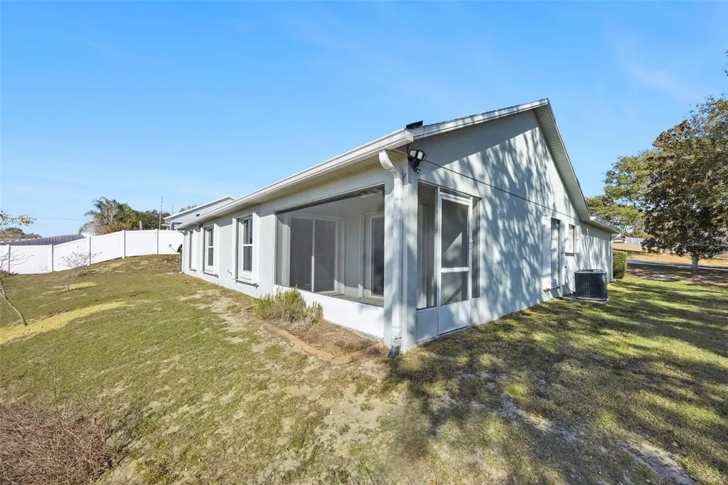 10440 Lake Hasson Circle Clermont FL 34711