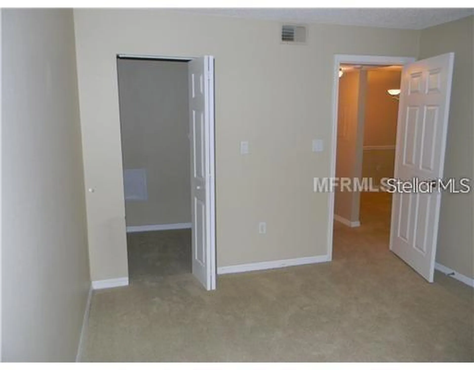 214 Lake Parsons Green Brandon FL 33511