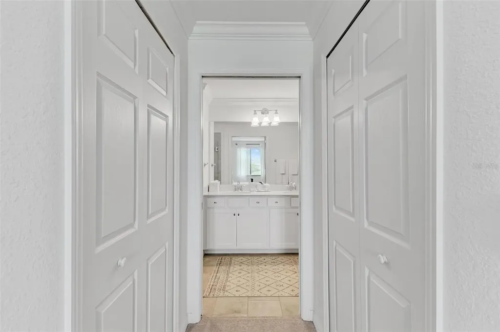 5685 Palmer Circle Bradenton FL 34211