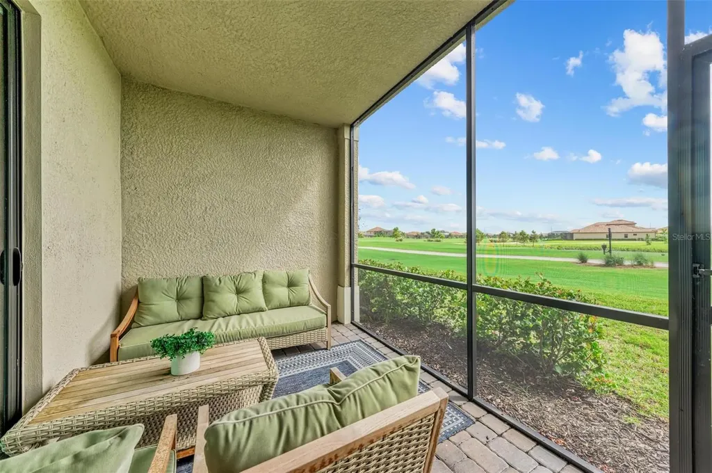 5685 Palmer Circle Bradenton FL 34211