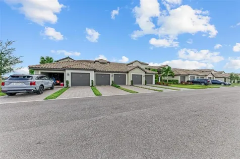 5685 Palmer Circle Bradenton FL 34211