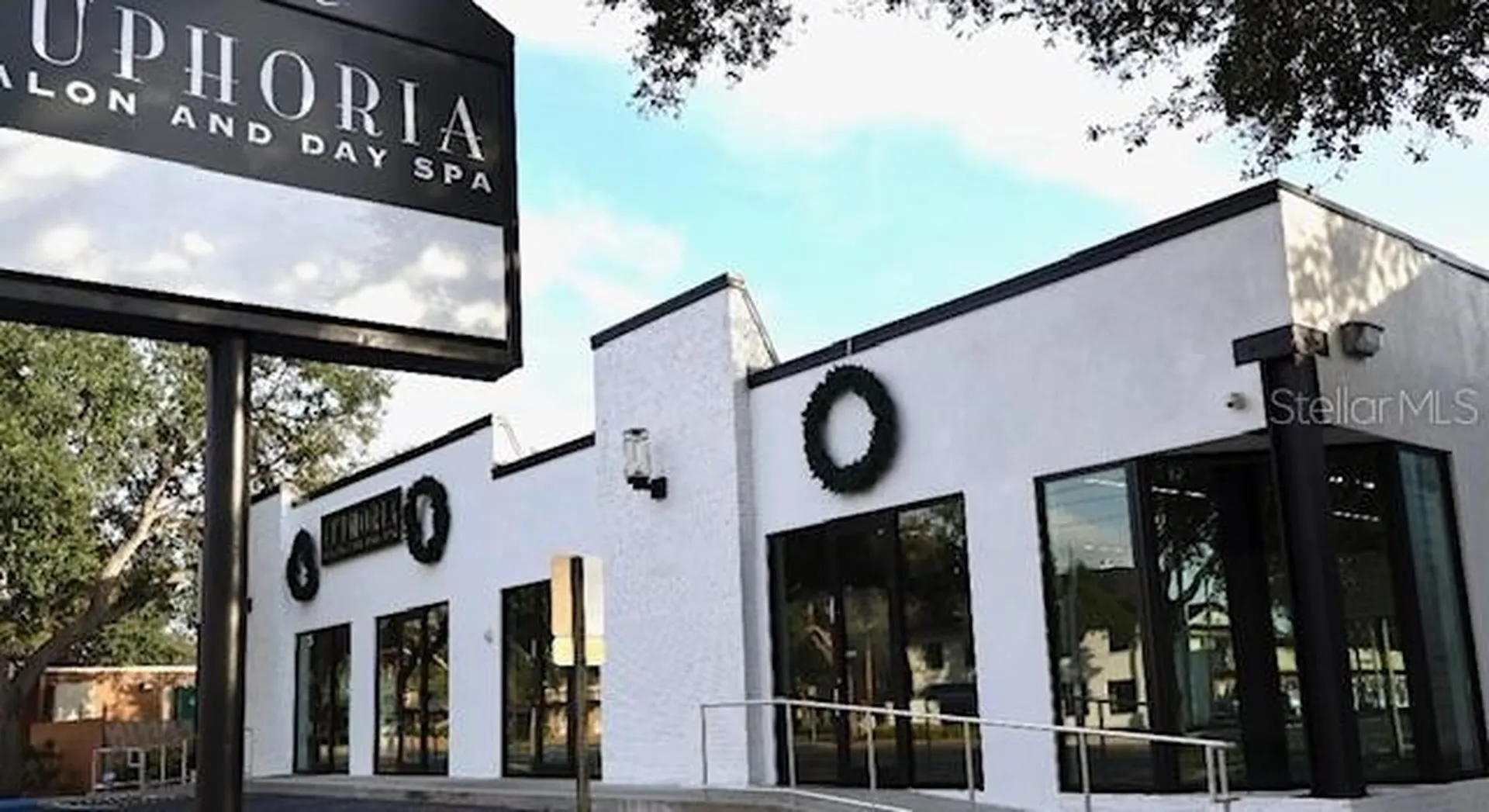 6124 Central Avenue St Petersburg FL 33707