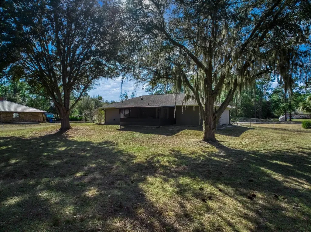5740 Wolf Lake Road Sebring FL 33875