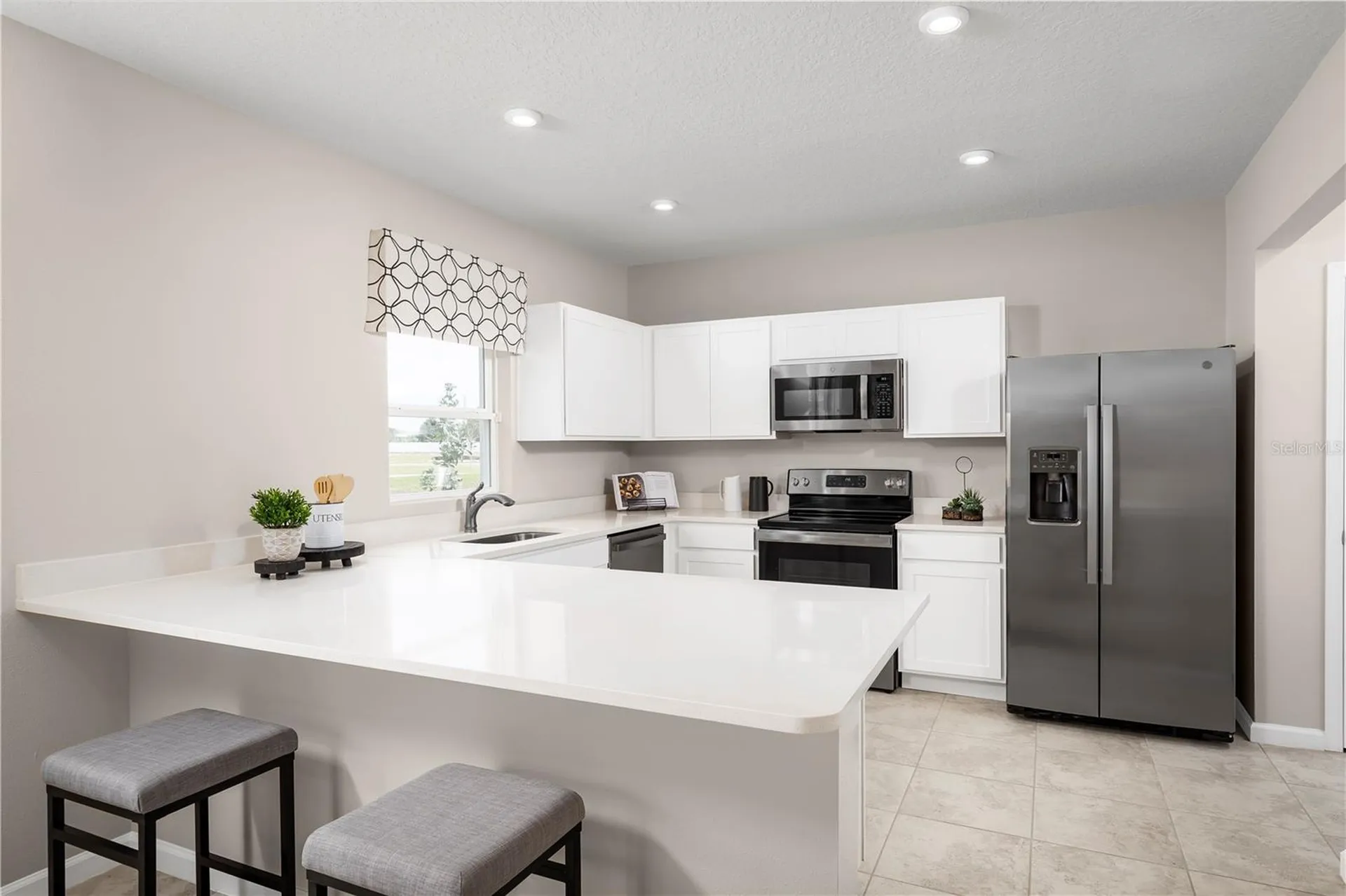 548 171st Street E Bradenton FL 34212