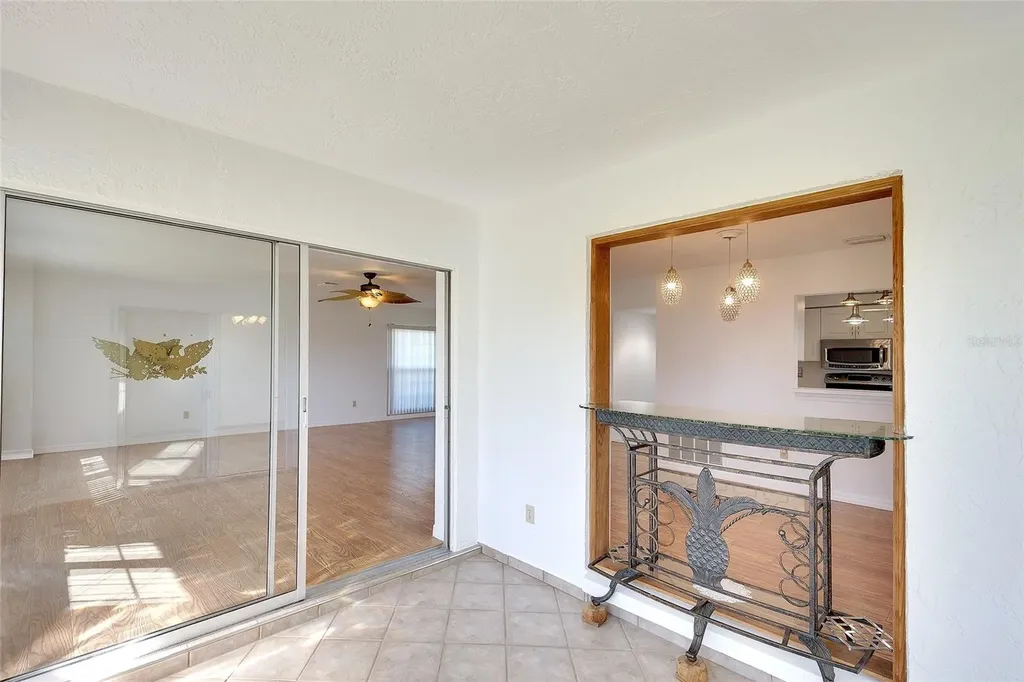 6517 10th Avenue W Bradenton FL 34209