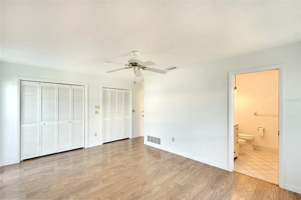 6517 10th Avenue W Bradenton FL 34209