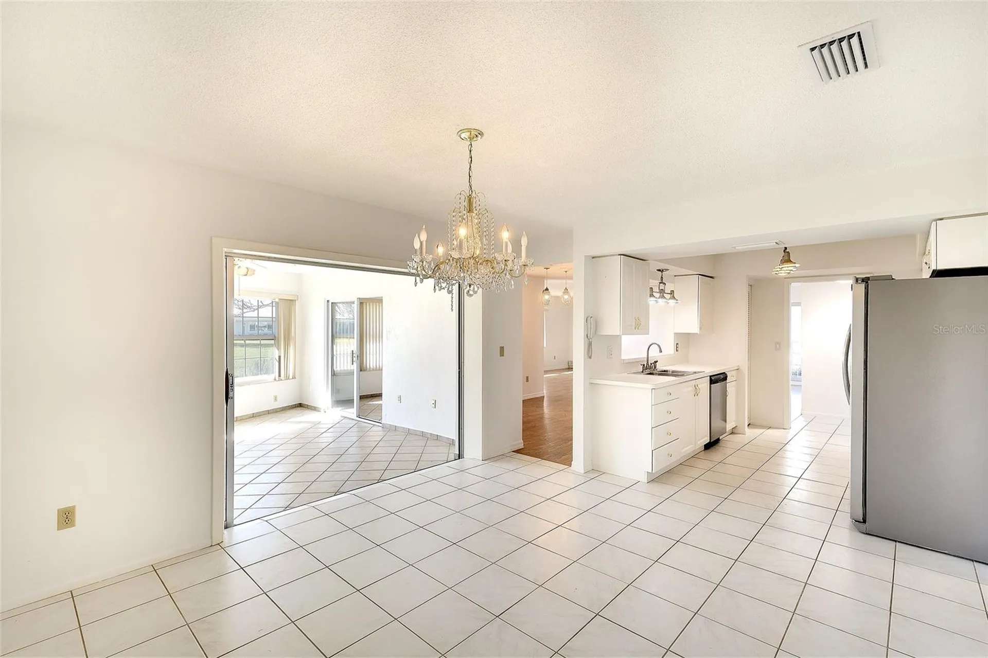 6517 10th Avenue W Bradenton FL 34209