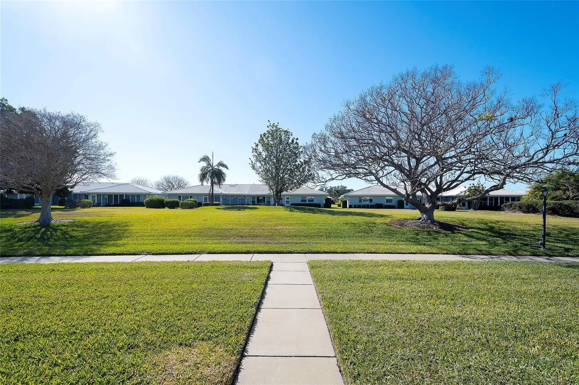 6517 10th Avenue W Bradenton FL 34209