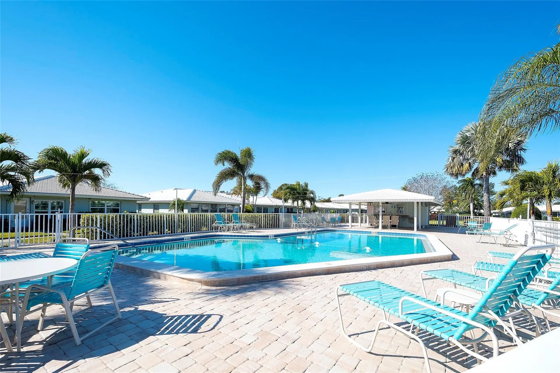 6517 10th Avenue W Bradenton FL 34209