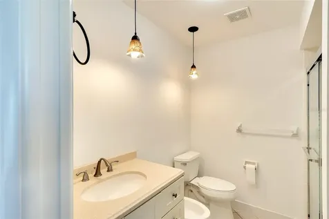 6517 10th Avenue W Bradenton FL 34209