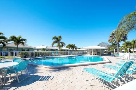 6517 10th Avenue W Bradenton FL 34209