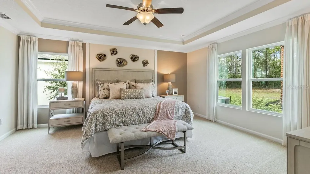 33 Green Circle Palm Coast FL 32164