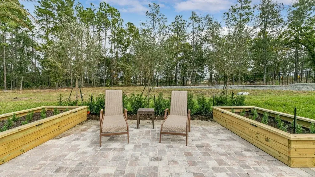 33 Green Circle Palm Coast FL 32164