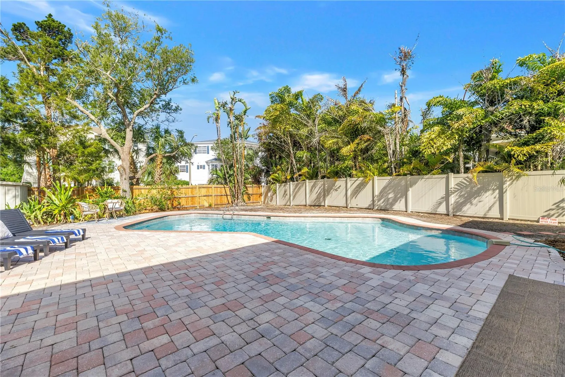 8500 144th Lane Seminole FL 33776