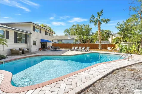 8500 144th Lane Seminole FL 33776