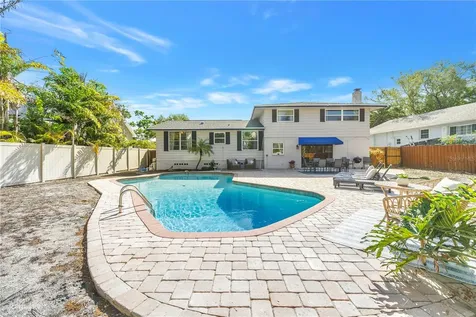 8500 144th Lane Seminole FL 33776