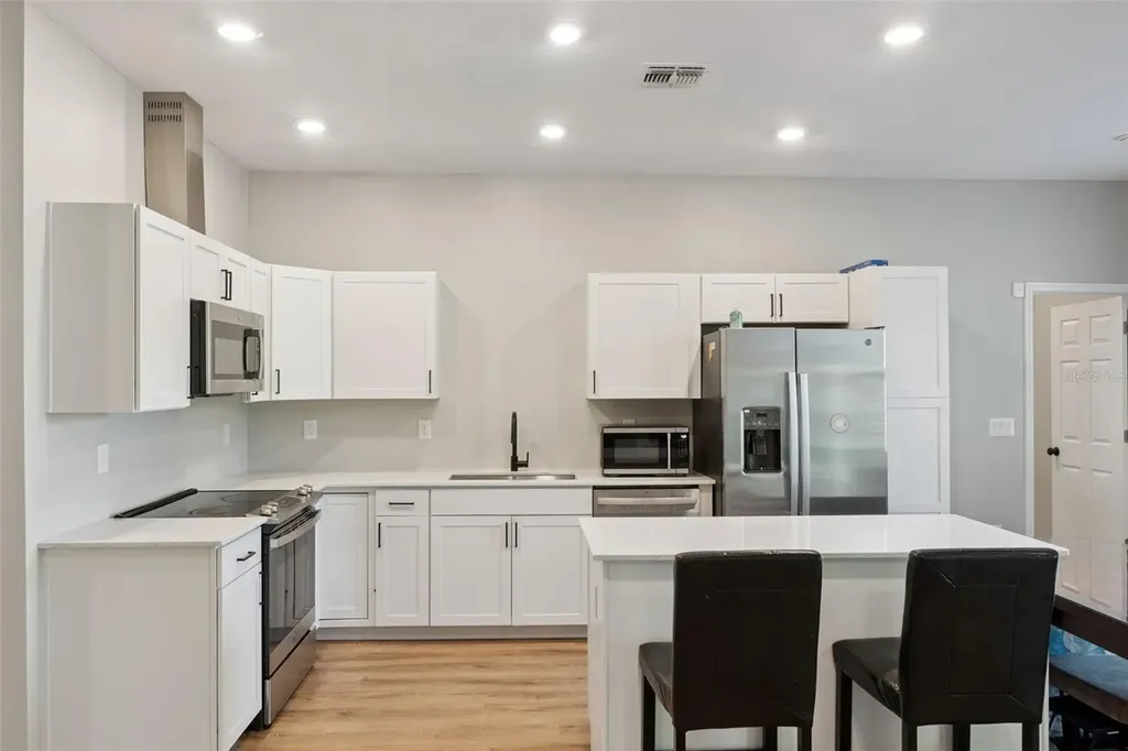 1403 W Kaley Avenue Orlando FL 32805