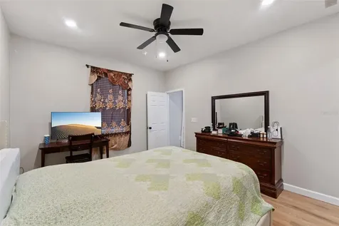 1403 W Kaley Avenue Orlando FL 32805