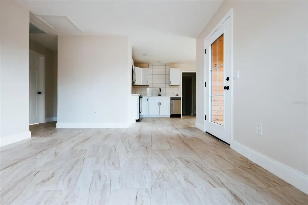 908 61st Street S Gulfport FL 33707