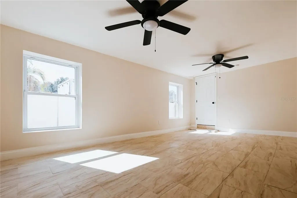 908 61st Street S Gulfport FL 33707