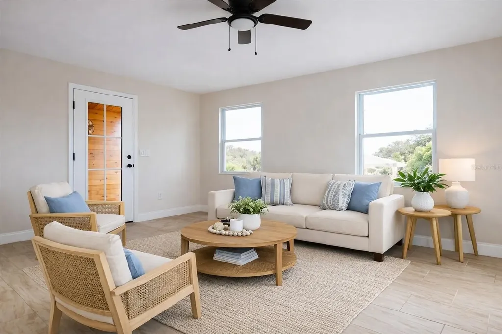 908 61st Street S Gulfport FL 33707