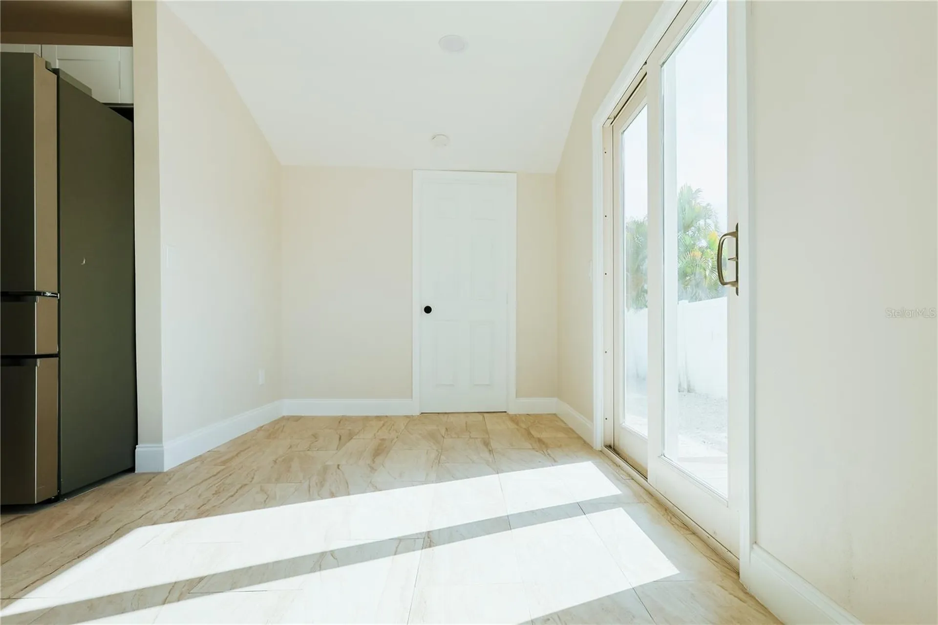 908 61st Street S Gulfport FL 33707