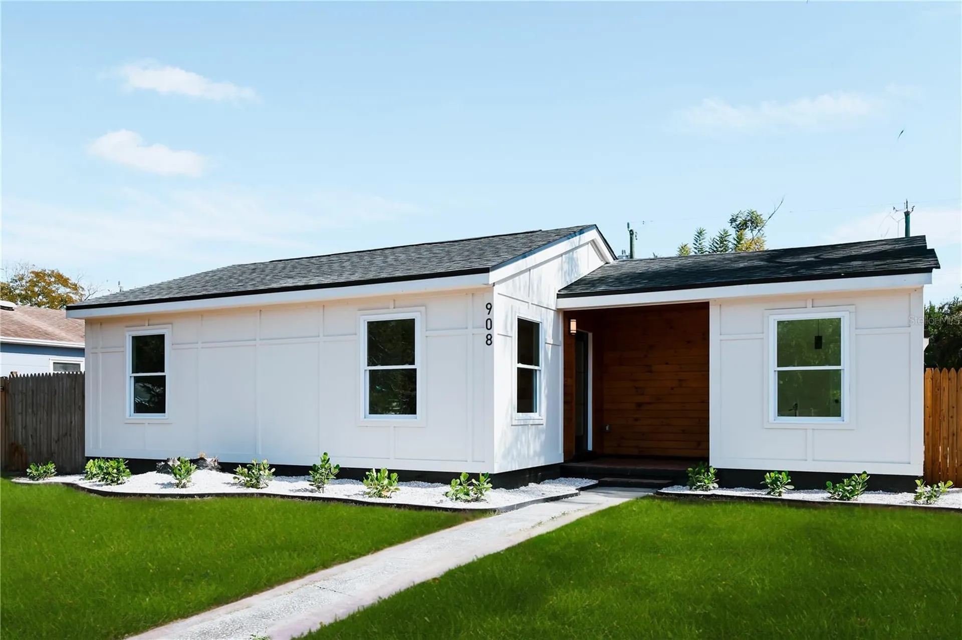 908 61st Street S Gulfport FL 33707