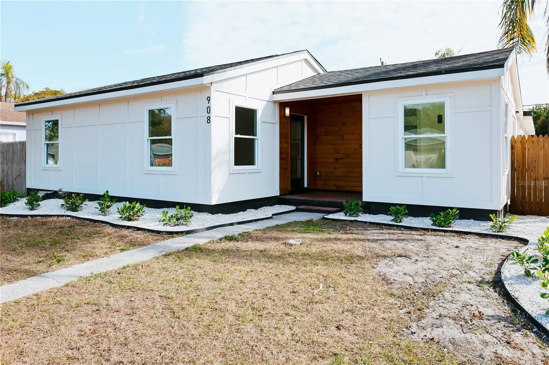 908 61st Street S Gulfport FL 33707