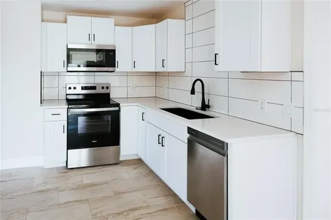 908 61st Street S Gulfport FL 33707