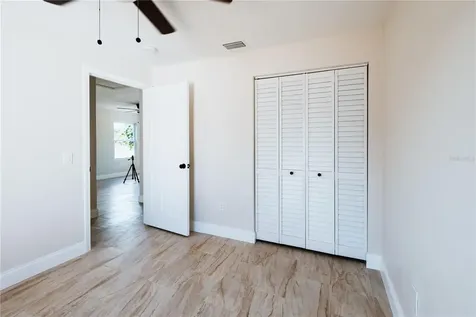 908 61st Street S Gulfport FL 33707