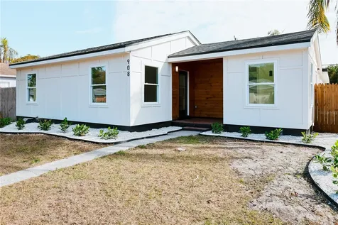 908 61st Street S Gulfport FL 33707