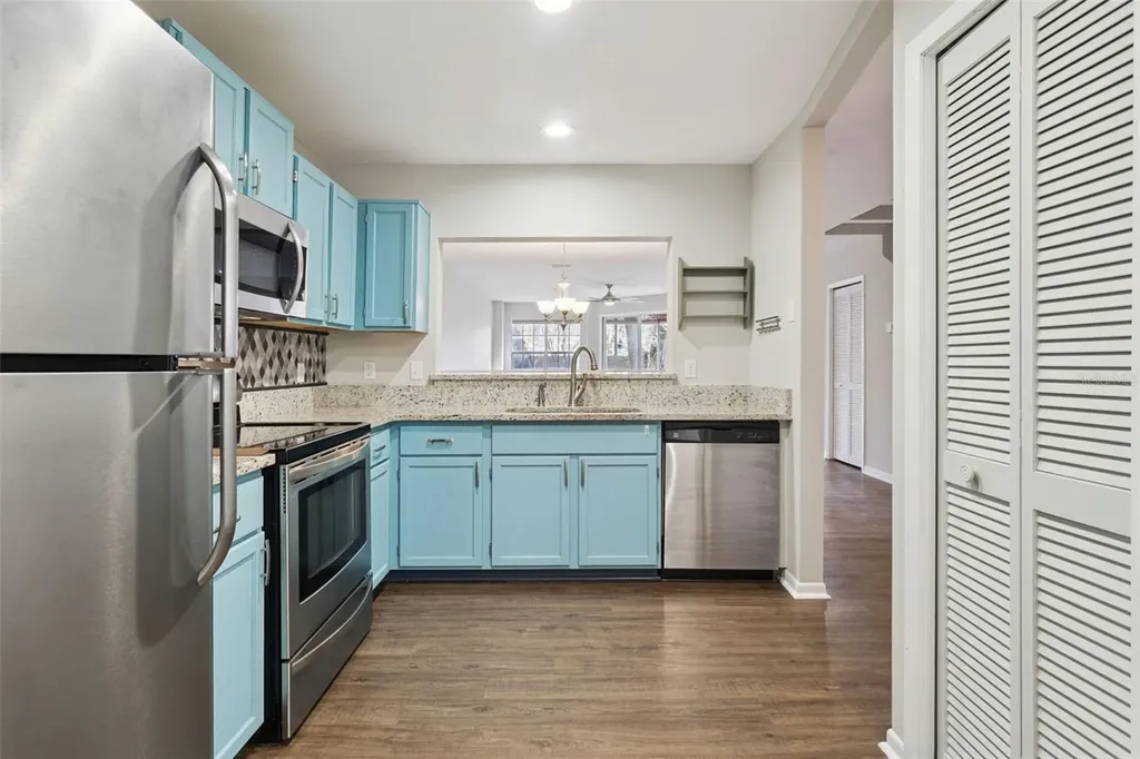 683 Post Oak Circle Altamonte Springs FL 32701