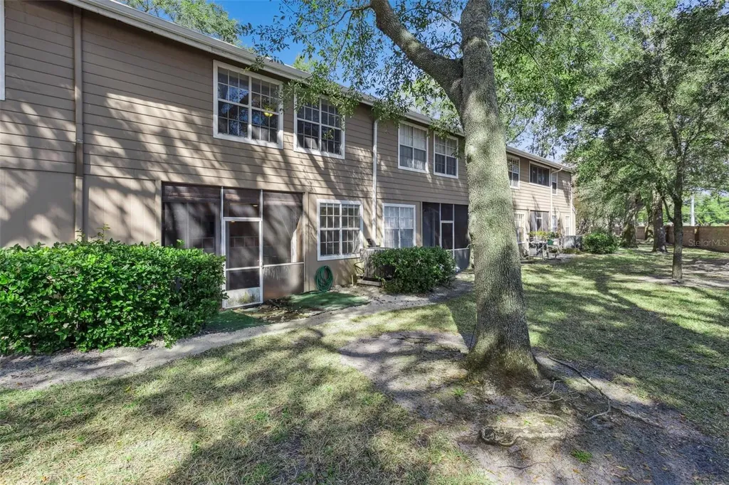 683 Post Oak Circle Altamonte Springs FL 32701