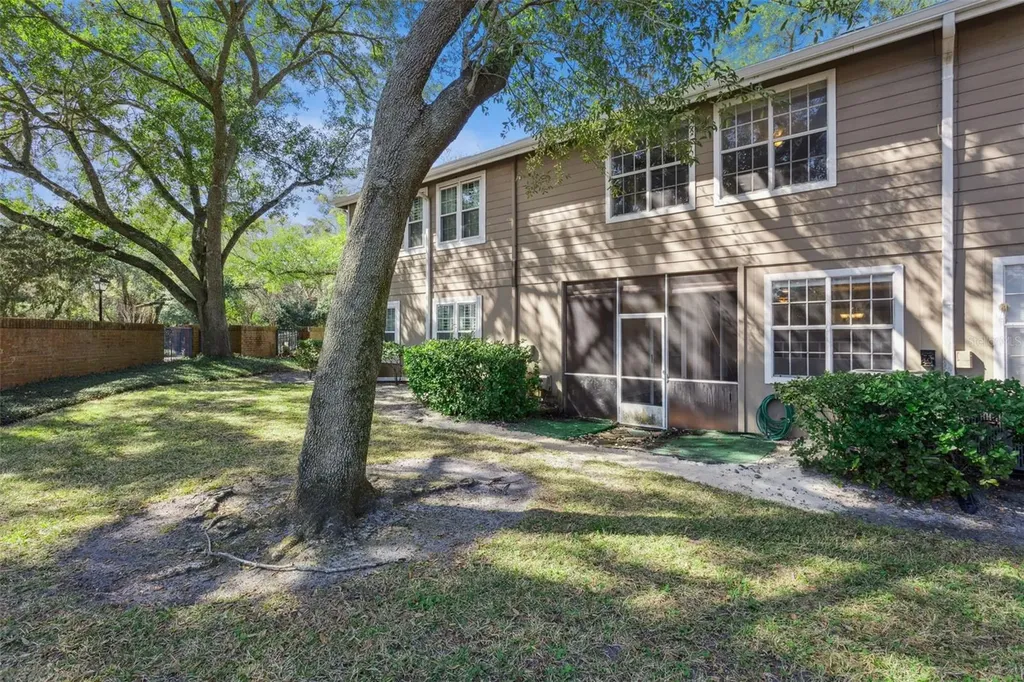 683 Post Oak Circle Altamonte Springs FL 32701