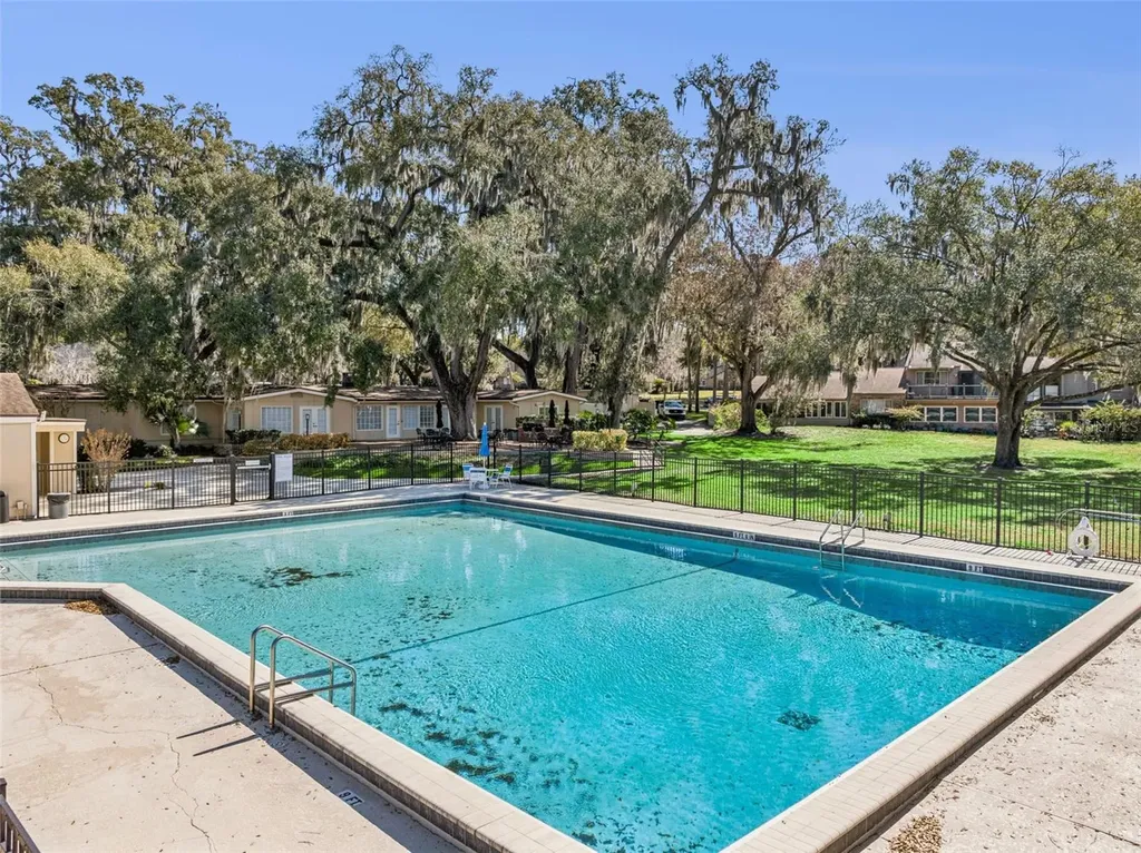 683 Post Oak Circle Altamonte Springs FL 32701