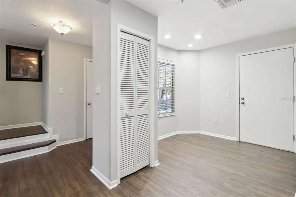 683 Post Oak Circle Altamonte Springs FL 32701
