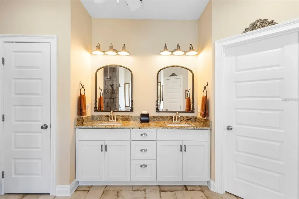 700 Old Geneva Road Geneva FL 32732