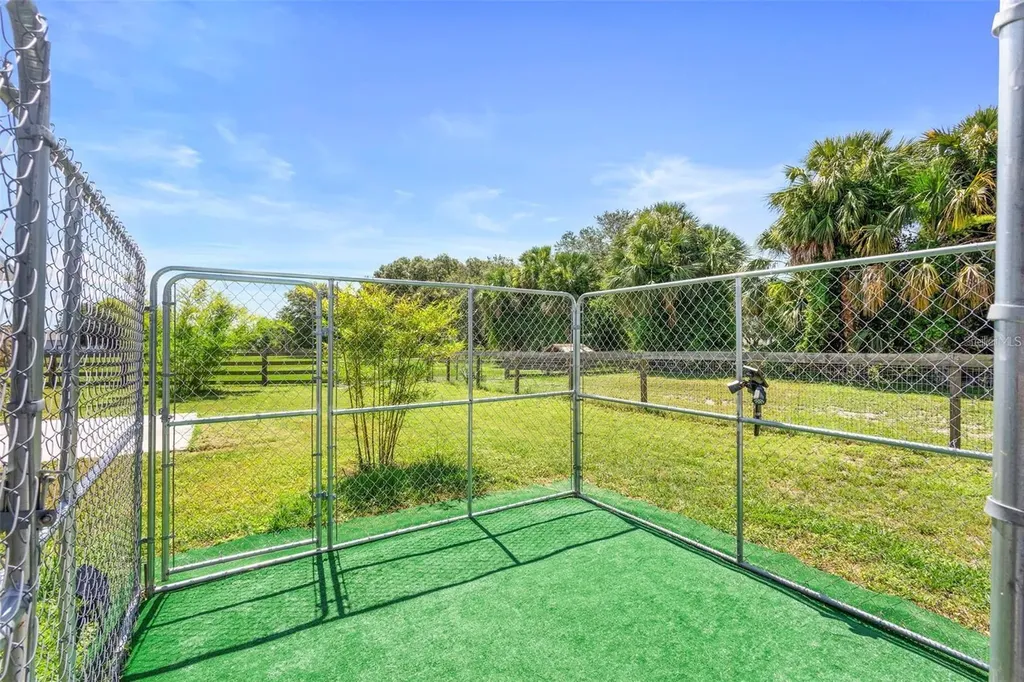 700 Old Geneva Road Geneva FL 32732