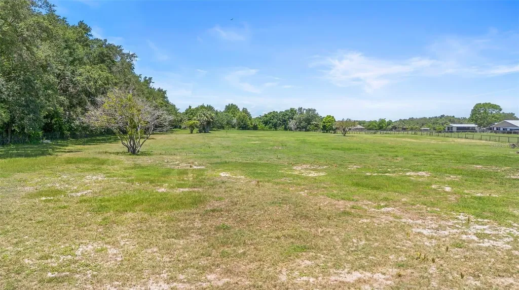 700 Old Geneva Road Geneva FL 32732