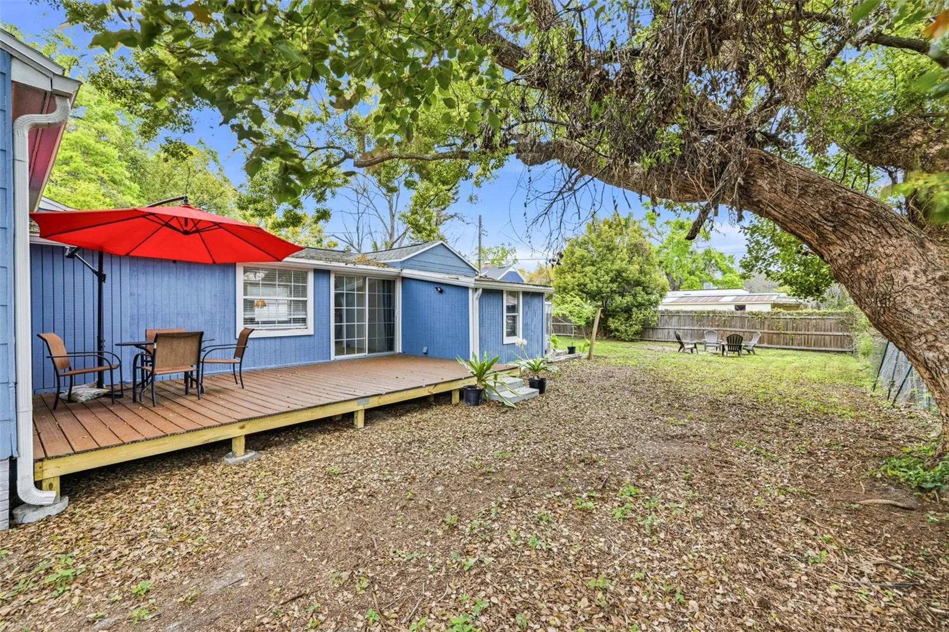 1300 E Henry Avenue Tampa FL 33604