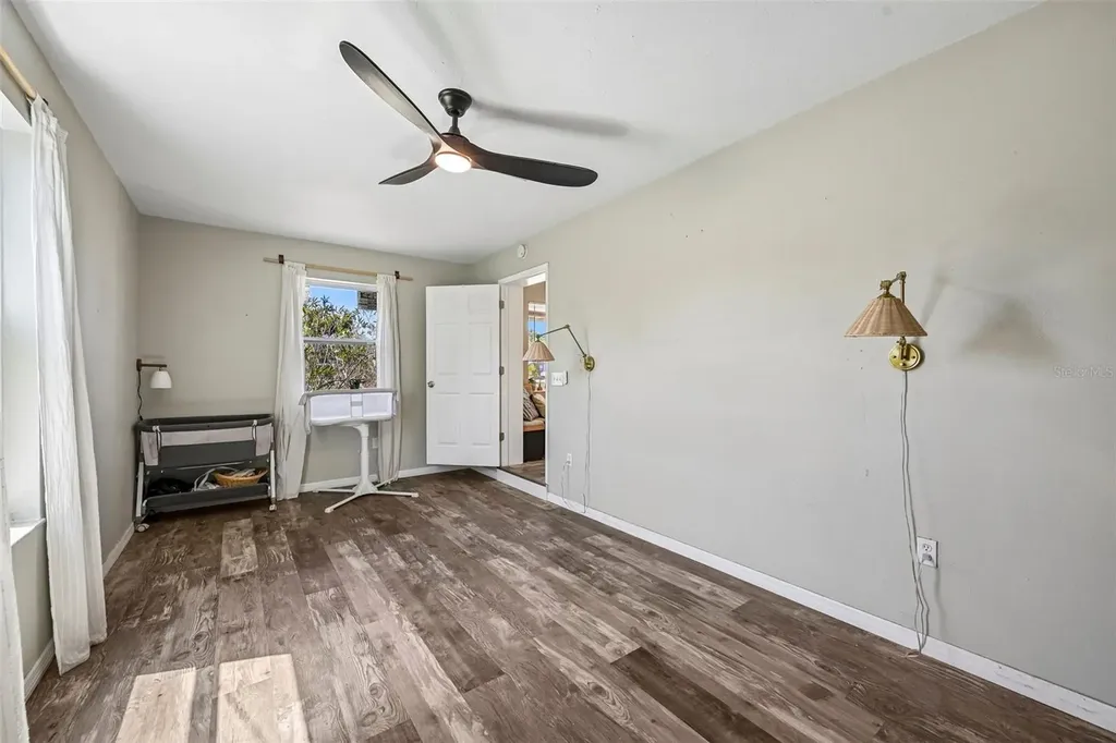 2818 11th Avenue W Bradenton FL 34205