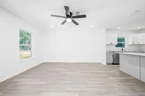 1523 NE 1st Avenue Gainesville FL 32641