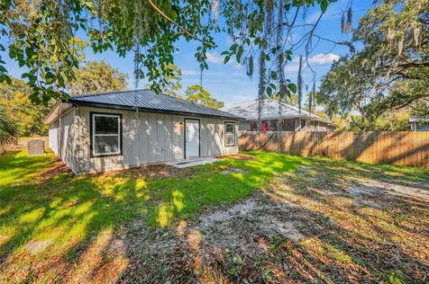 1523 NE 1st Avenue Gainesville FL 32641