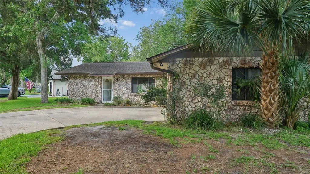 1968 Red Cedar Circle South Daytona FL 32119
