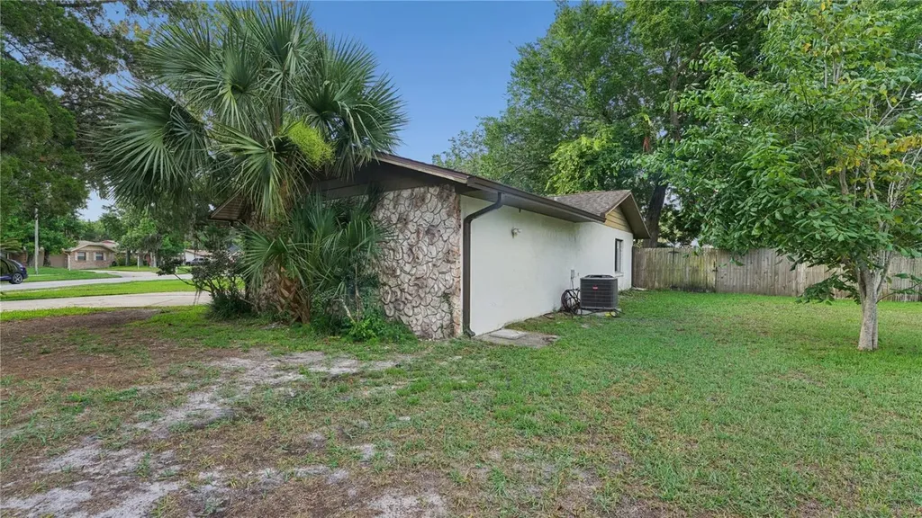 1968 Red Cedar Circle South Daytona FL 32119