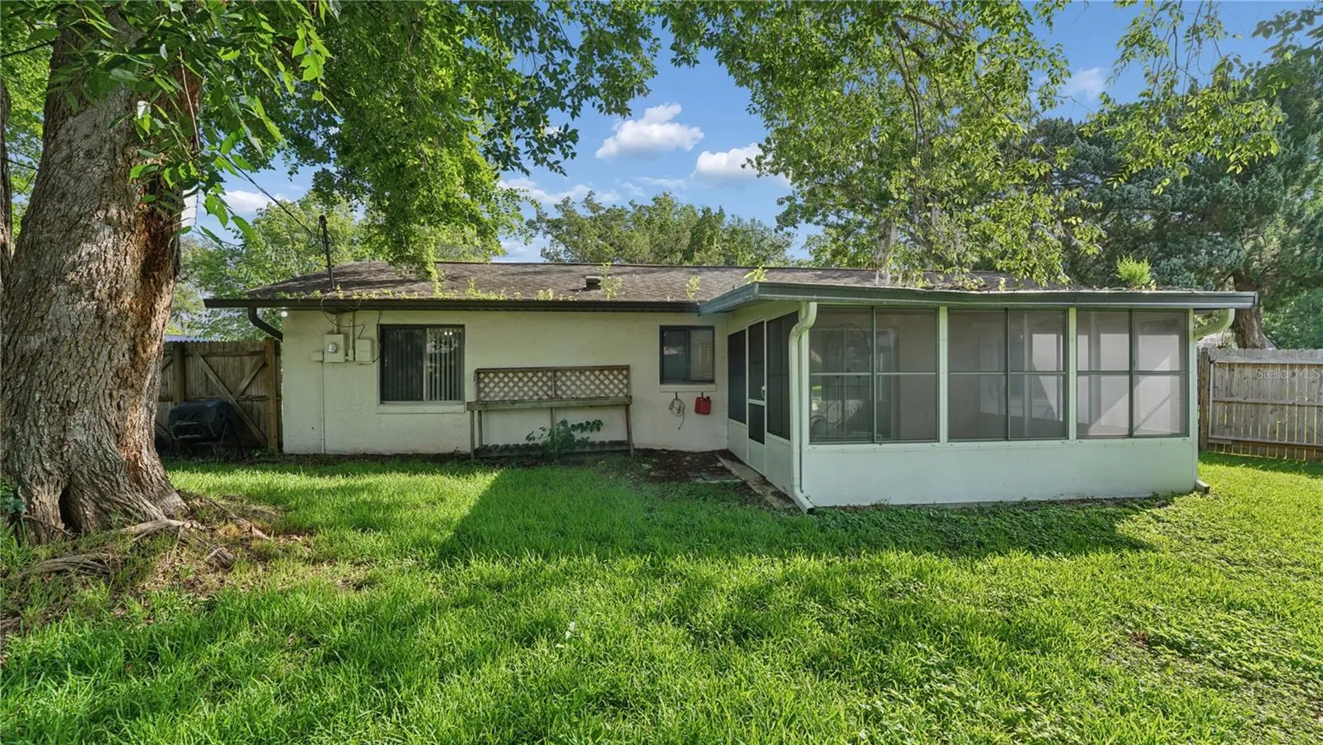 1968 Red Cedar Circle South Daytona FL 32119