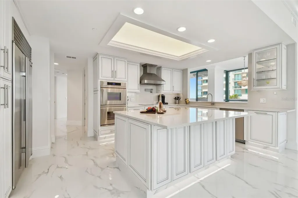 1560 Gulf Boulevard Clearwater Beach FL 33767